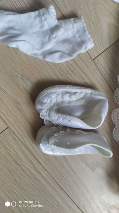Sukieneczka na chrzest biała + kombinezon