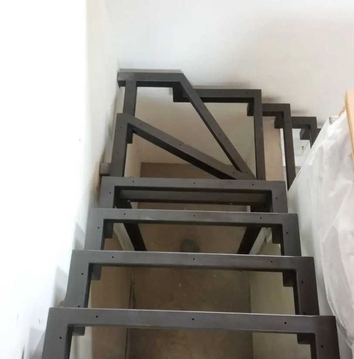 Конструкционные межэтажные лестницы