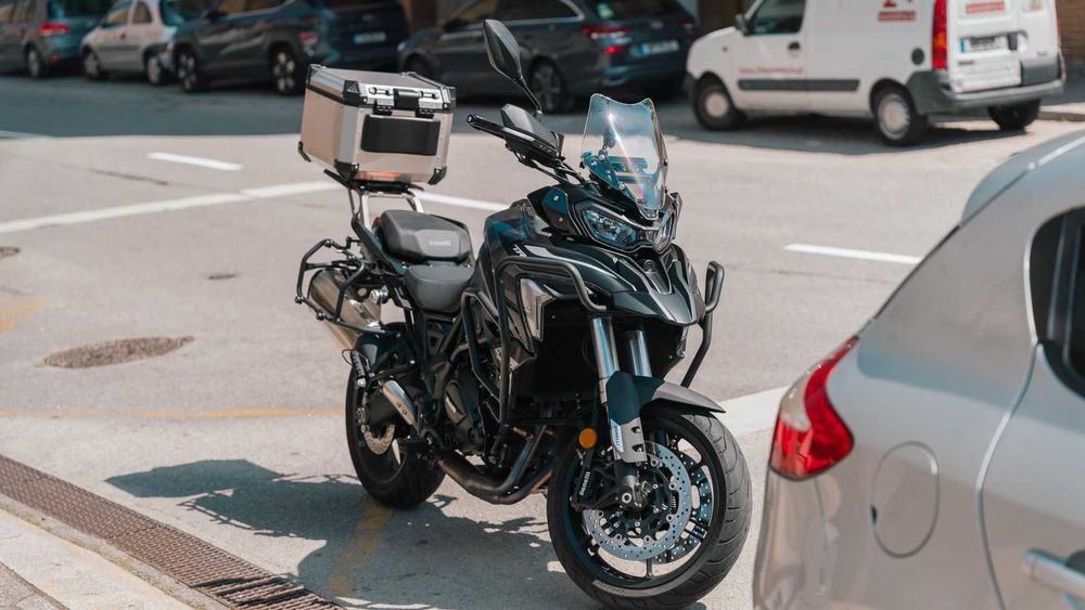 Benelli TRK 702 c/ Cases e crashbar
