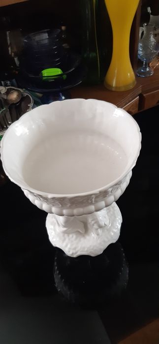 Stara, secesyjna patera z porcelana. Dzieło sztuki