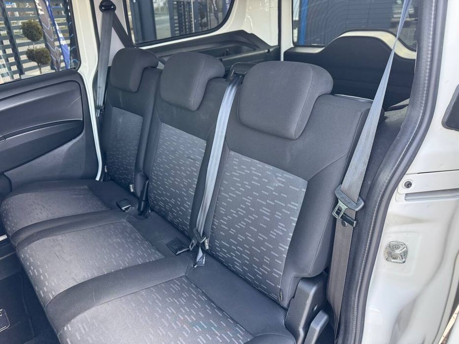 Opel Combo 2018 freshauto