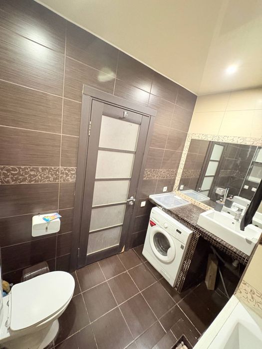 Продам 3 кімнатну квартиру в центрі м.Апостолове