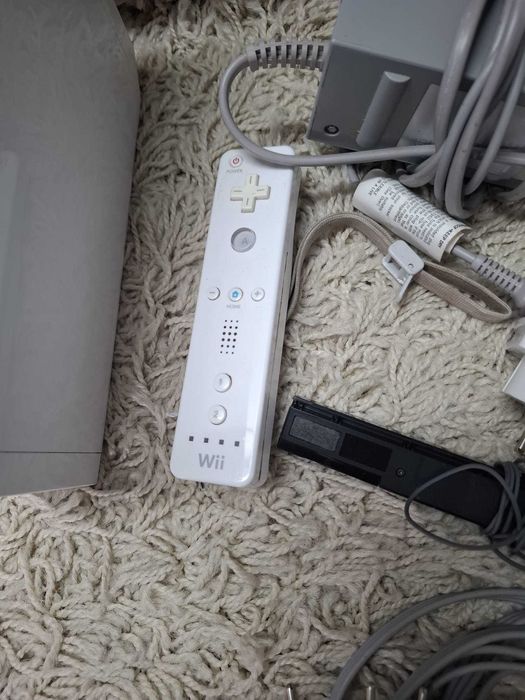 Konsola Nintendo Wii komplet pad sensor