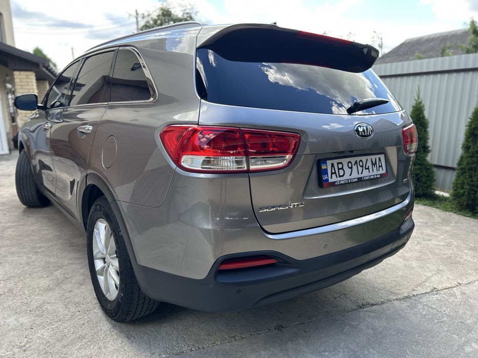 Кіа Соренто ,Kia Sorento,7 місць,автомат.