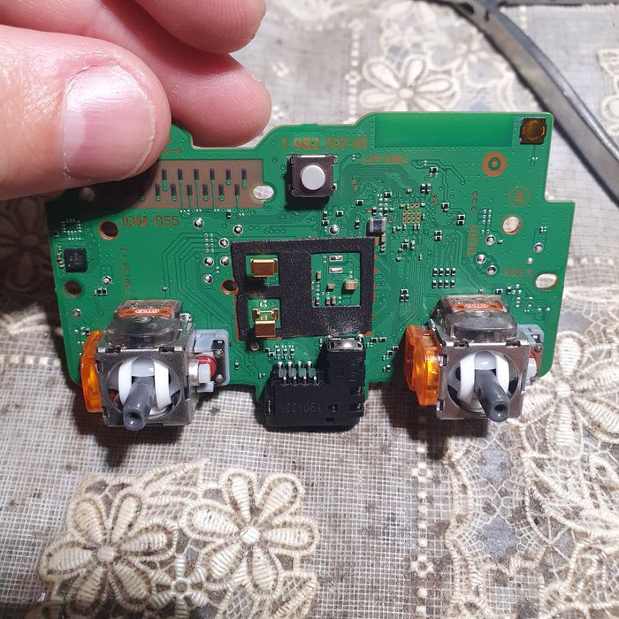 Sony dualshock 4 V2 джойстик ps4, дуалшок playstation 4, Ремонт