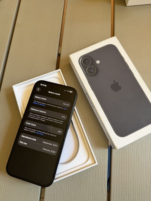 iPhone 16 - 128GB | Preto