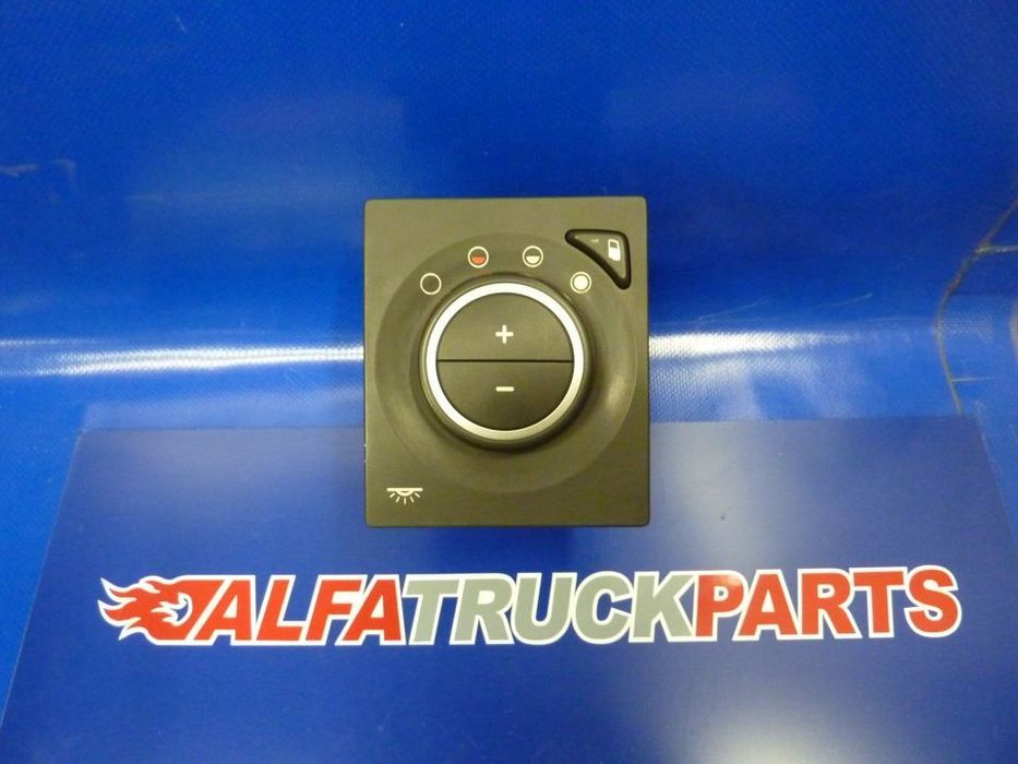 VOLVO FH 4 PANEL ŚWIATEŁ OŚWIETLENIA KABINY