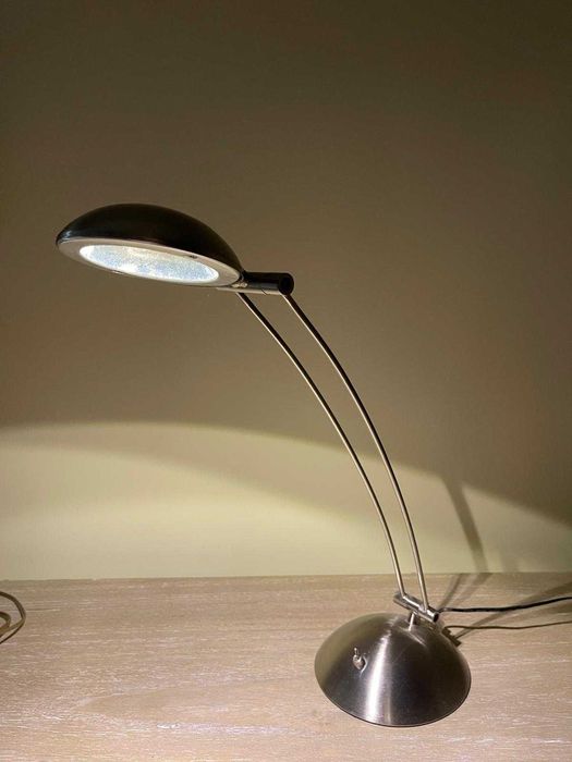 Candeeiro de Mesa/Escritório com Led