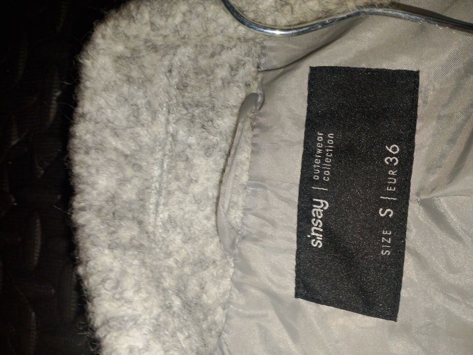 Sprzedam swetry trzy