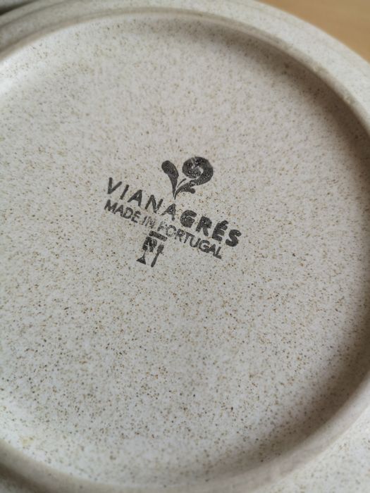 18 Tigelas Louça Vinagrés