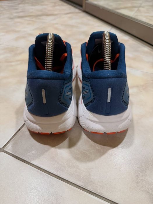 Brooks Ghost 14