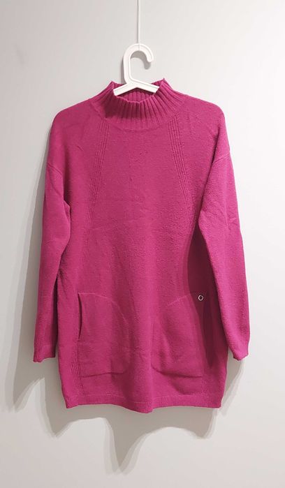 Sprzedam fuksjowy, długi sweter, 30 zł, L/XL