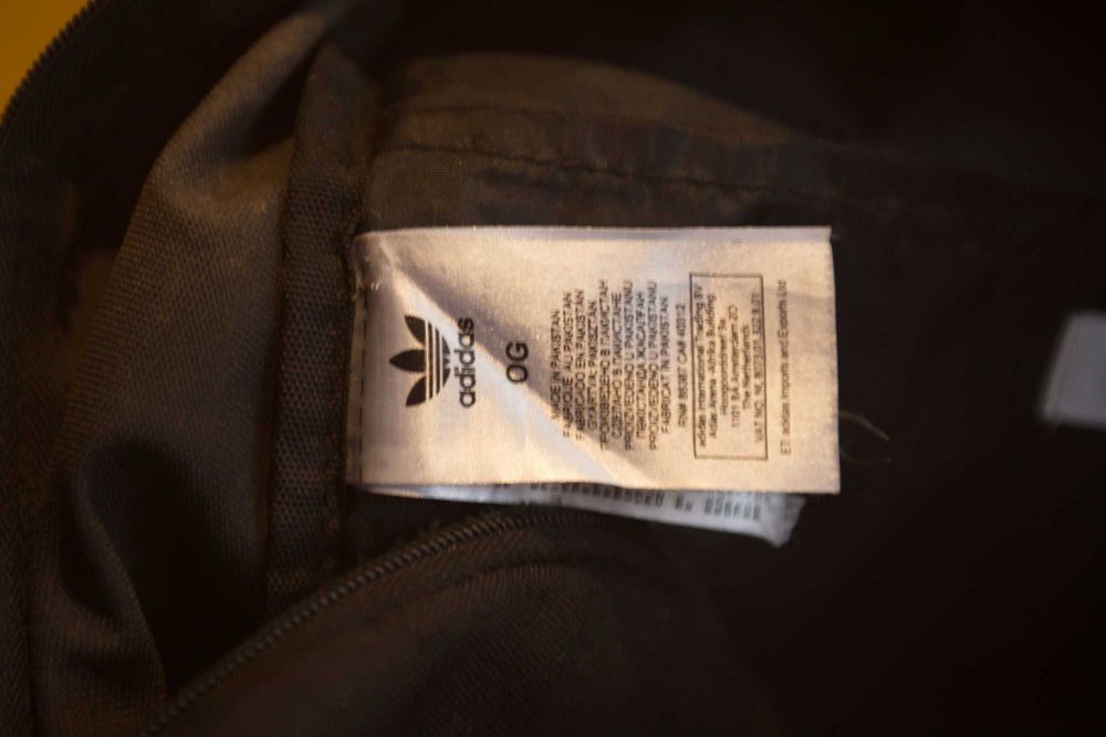 Рюкзак Adidas в хорошем состоянии.