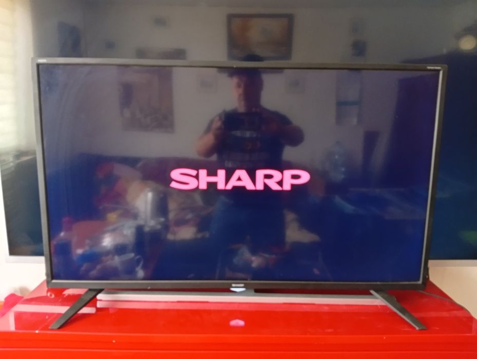 Super telewizor Sharp Aquos 40" Smart TV