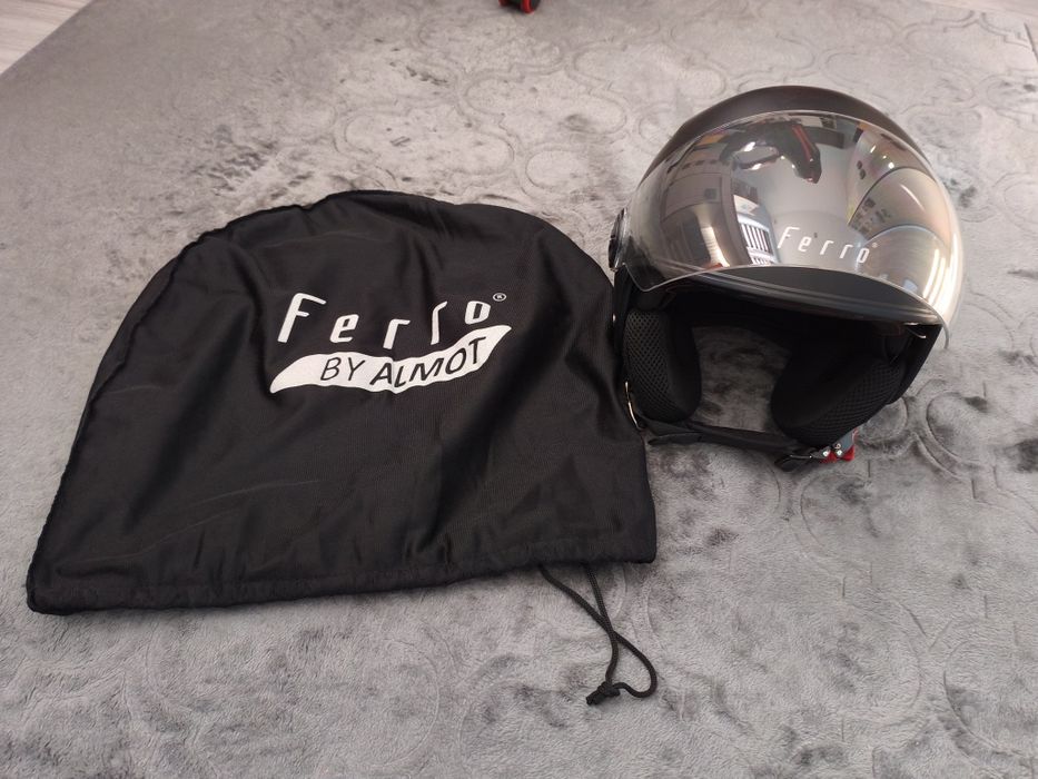 Kask bezszczękowy Ferro