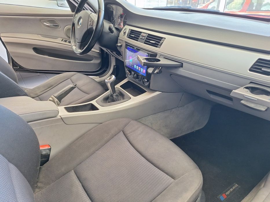 Bmw 318d 2011 c/ garantia e financiamento
