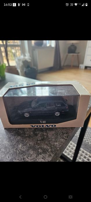 Volvo 1:43 minichamps