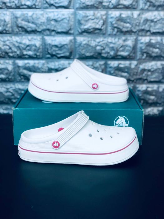 Женские белые кроксы / мягкие  крокс / Crocs White classica / класические кроксы женские / кроксы пенные легкие