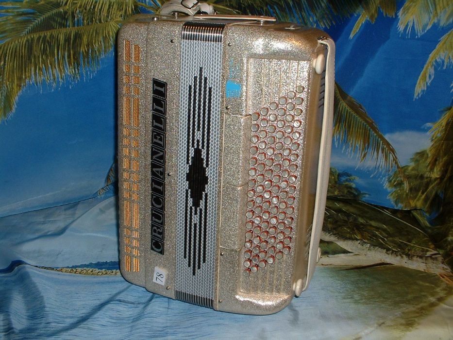 Accordion for Sale G, No. 7864286586371714122