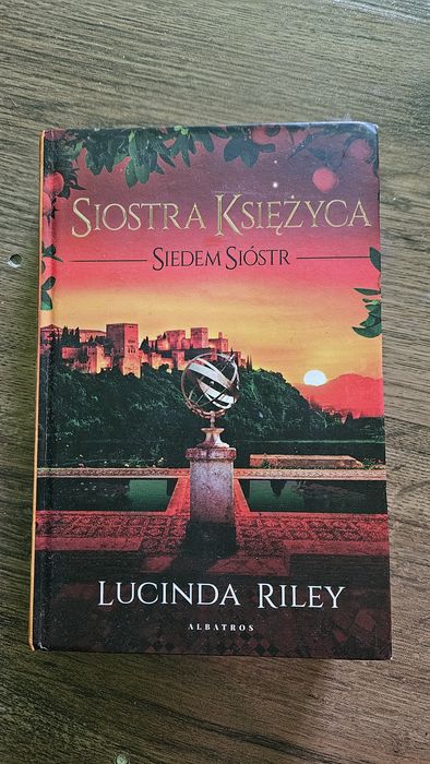 Siostra księżyca Lucinda Riley