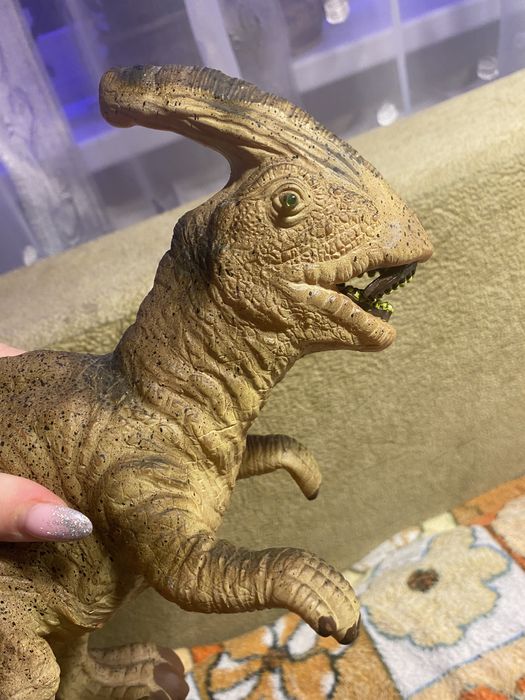 Игрушка динозавр