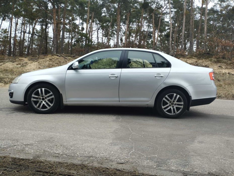 Volkswagen Jetta 1,6 TDI, z polskiego salonu, prywatnie