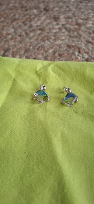 Kolczyki z czystego srebra.