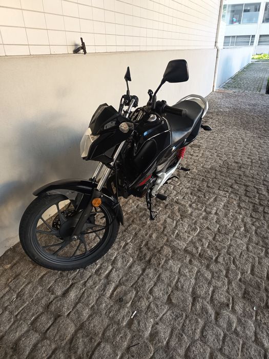vendo Honda cb125 F