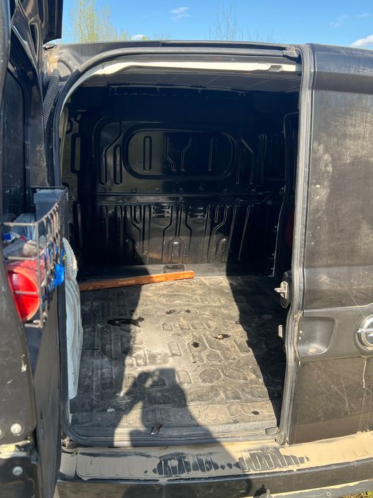 Opel kombo 2013 1.4 benzyna gaz klima