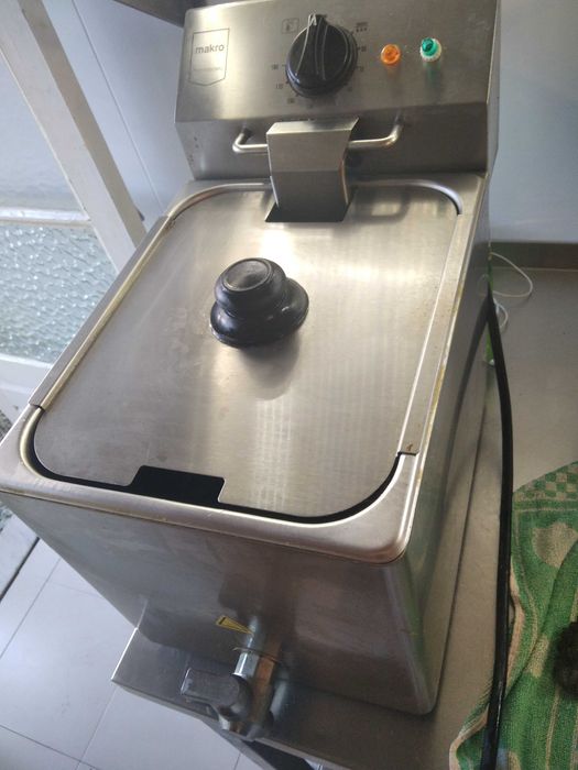 Fritadeira eletrica  profissional 10l