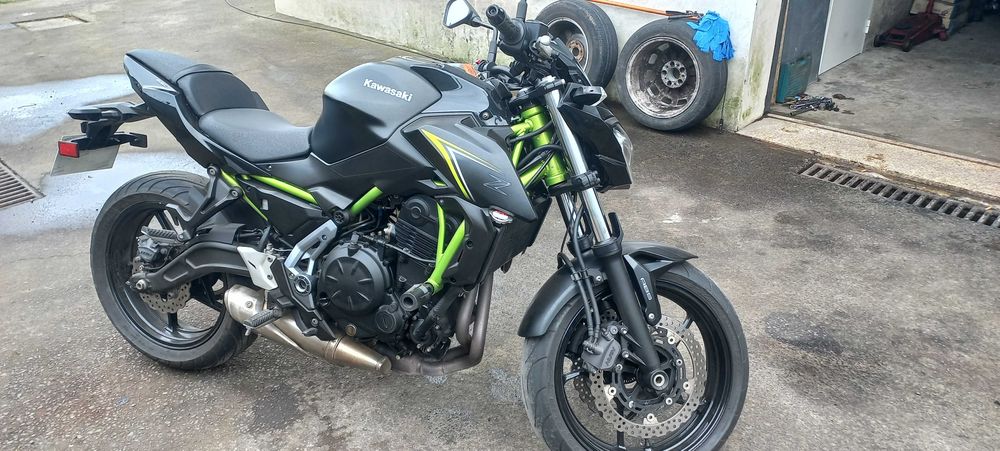 Kawasaki Z650 ano 2018