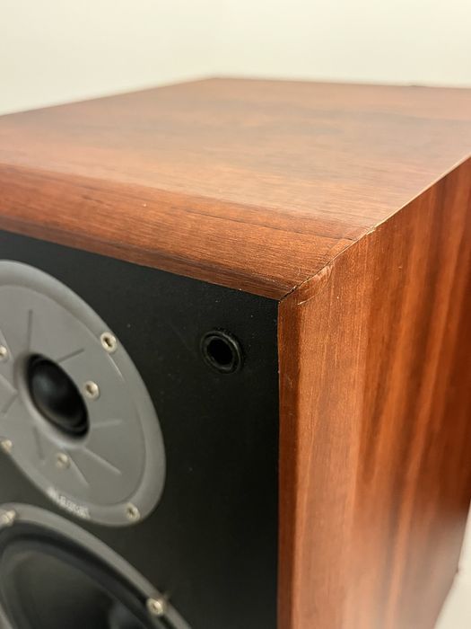 Kolumny monitory Magnat Supreme 200 głośniki