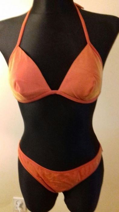 Per una bikini pomarańczowe /złote