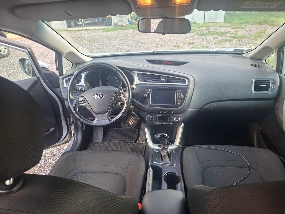 Samochód osobowy Kia Cee'd