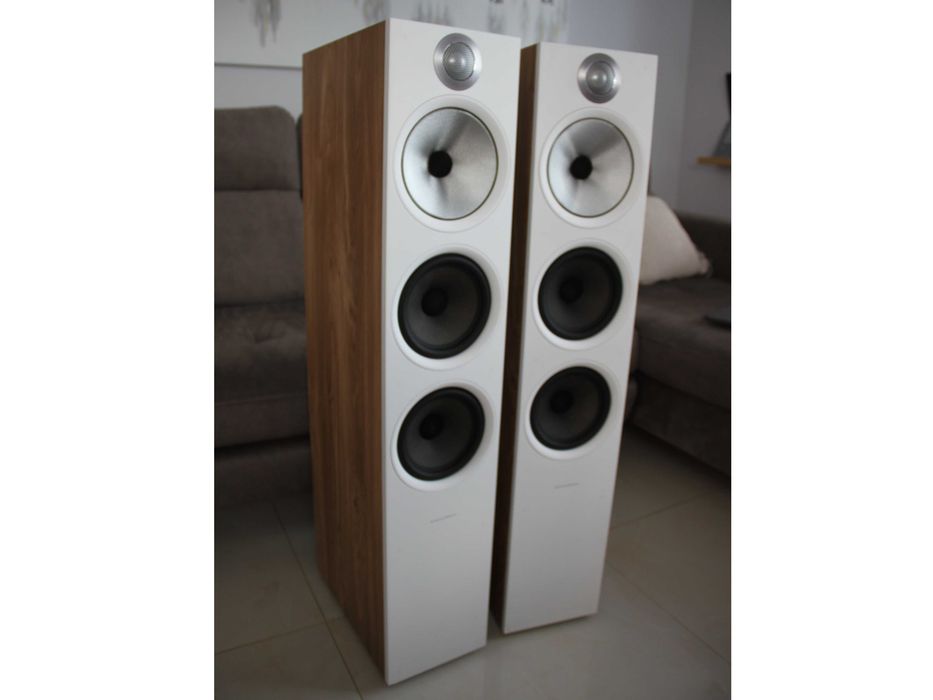 Bowers & Wilkins 603 S2 Anniversary Edition - dąb i białe - kolumny podłogowe 3-drożne
