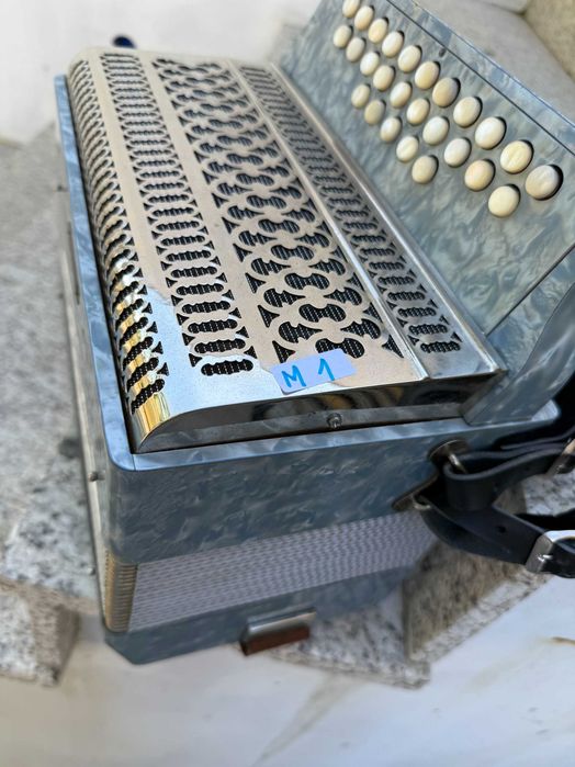 Concertina Nusbaummer 3 voz. Sol# Do# Fa#