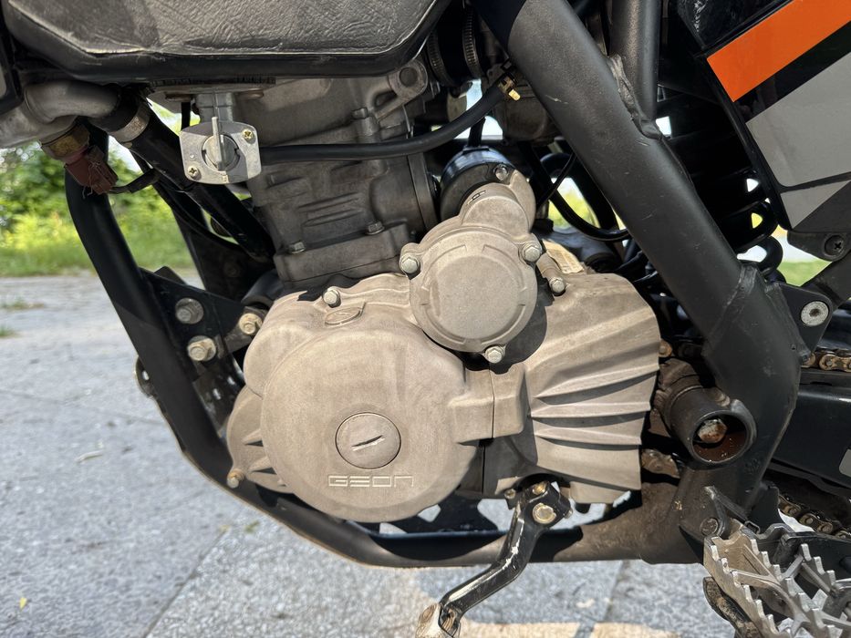 GEON DAKAR GNS 300 motard