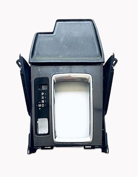 Консоль центральна КПП Mazda 6 GJ