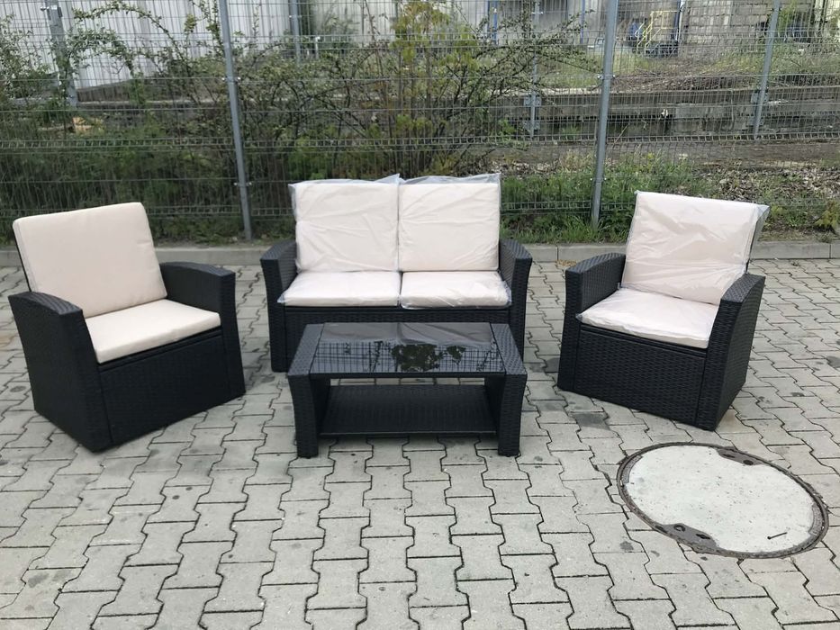 Nowe meble rattanowe