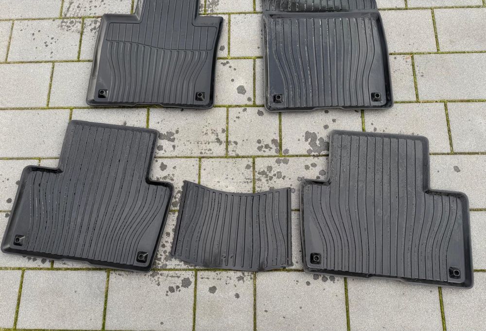 Volvo XC90 II dywaniki gumowe oryginalne