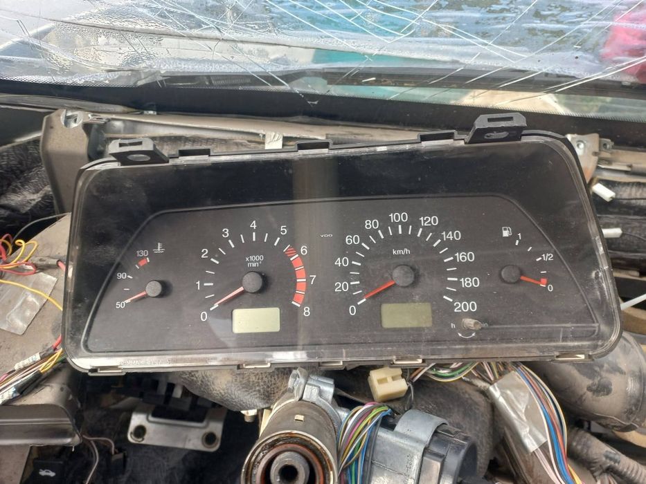 Щиток приборів Нива Шивроле