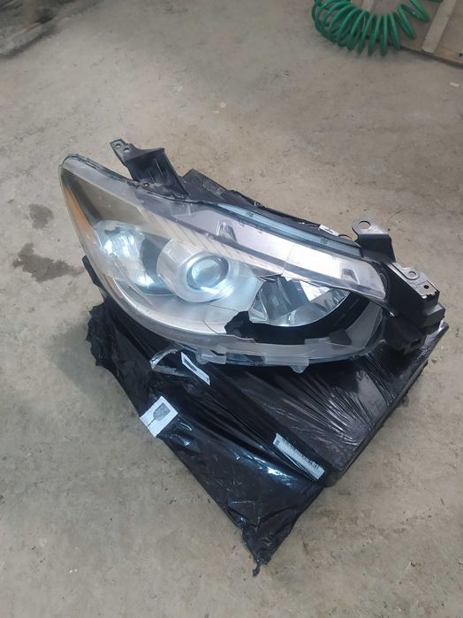 Фара права Mazda CX-5 12-16 USA