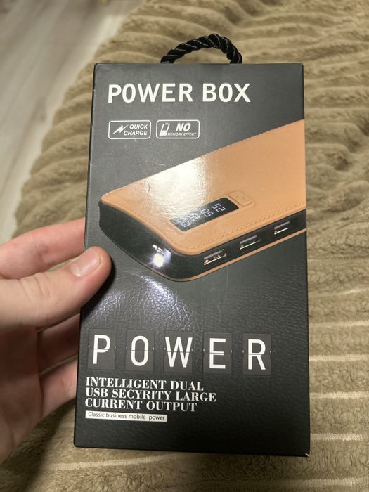 Павербанк на 20000