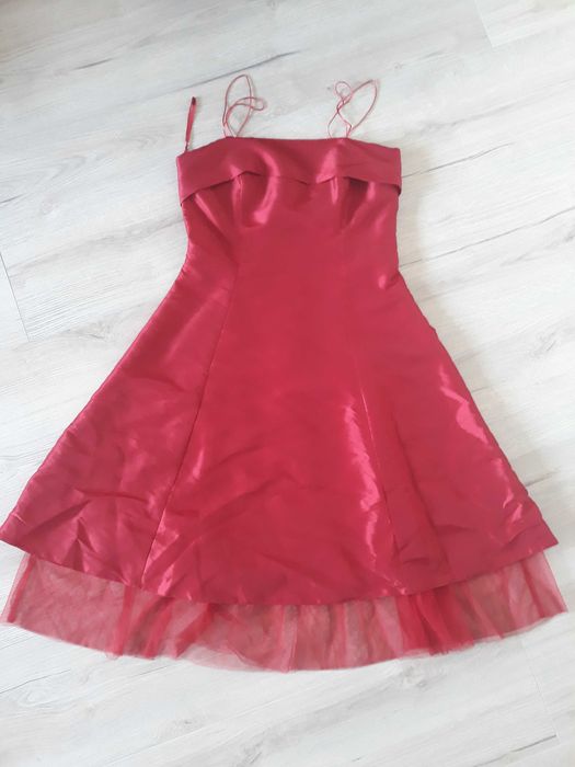 Sukienka czerwona  tafta