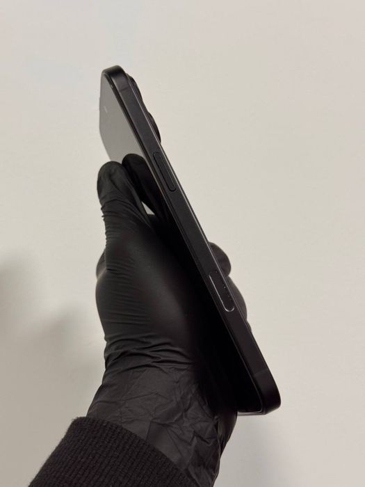 Apple iPhone 16 Plus 256Gb. ( Black )