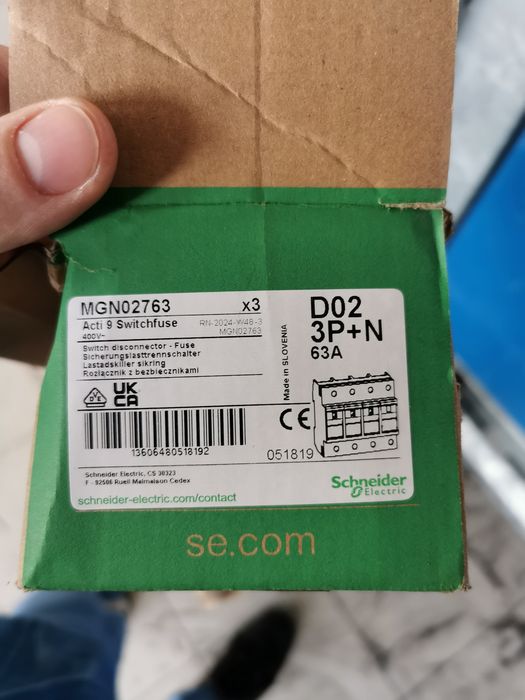 Rozłącznik bezpiecznikowy D02, 3P+N, 63A, MGN02763, Schneider