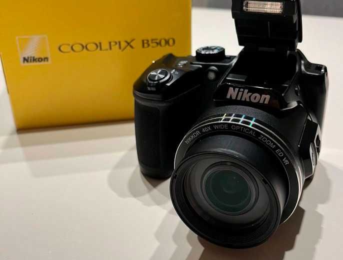 Nikon Coolpix B500