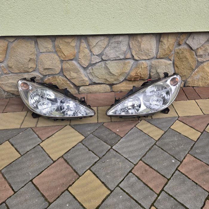 Передні фари Peugeot 307 (2001-2008) 9641615680, 9641615780