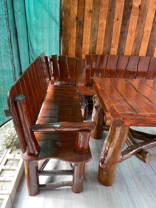 Комплект (стол и лавочки) садовой мебели из массива дерева для террасы