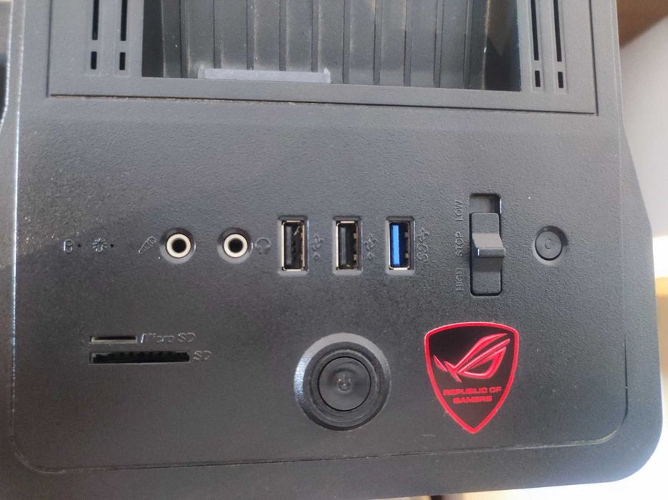 PC Light Gaming Ryzen 1200 • GTX 650 Ti • 16GB 2133MHz • 240GB SSD + 500GB HDD